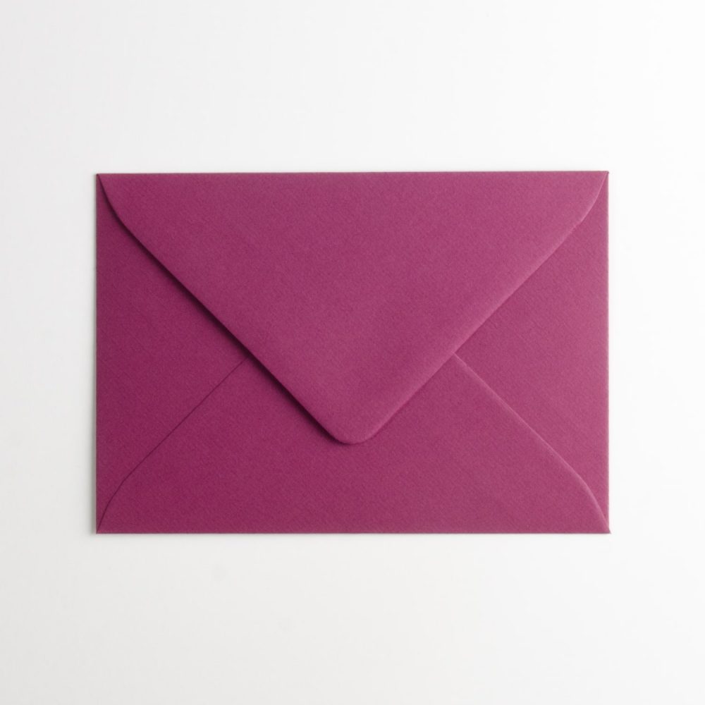 Deluxe Umschlag "Cassis"
